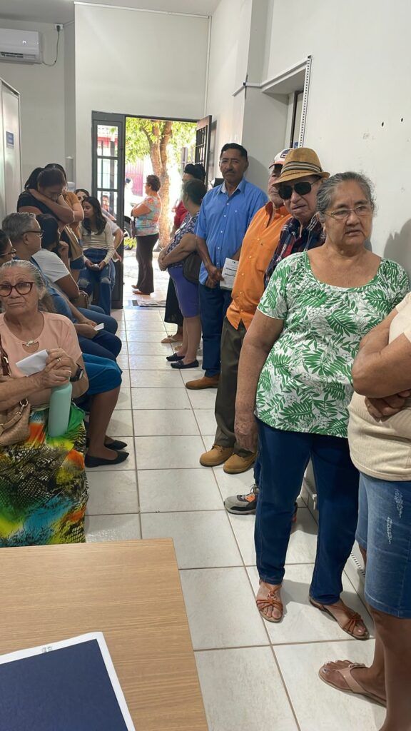 Saúde já entregou mais de 340 óculos de grau para famílias de baixa renda no município
