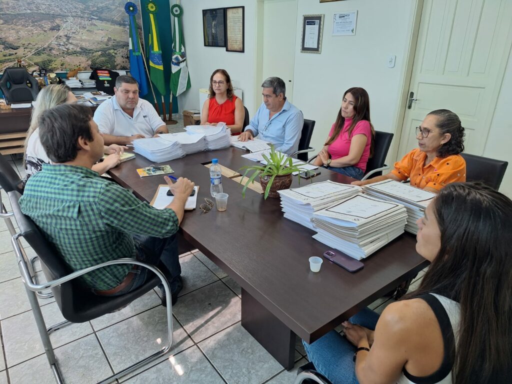 Reunião debate alternativas para diminuir alto índice de atestados em Bonito